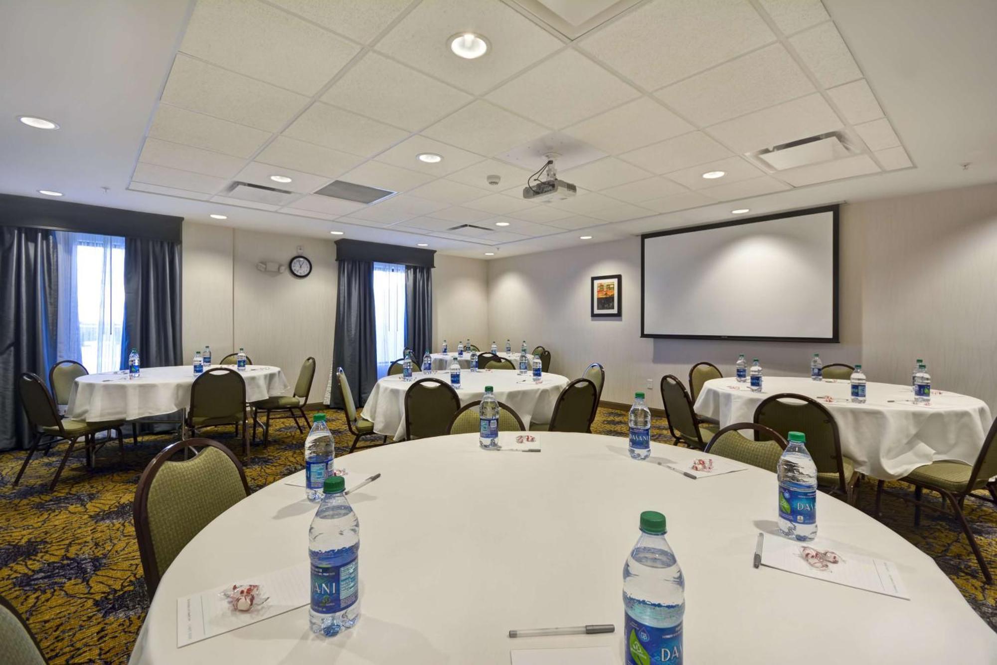 Hampton Inn & Suites Detroit/וורן מראה חיצוני תמונה