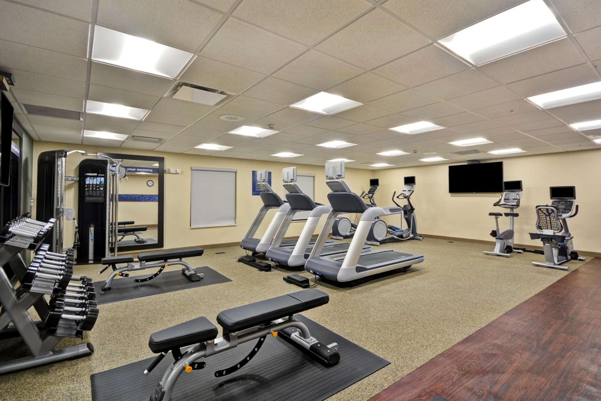 Hampton Inn & Suites Detroit/וורן מראה חיצוני תמונה
