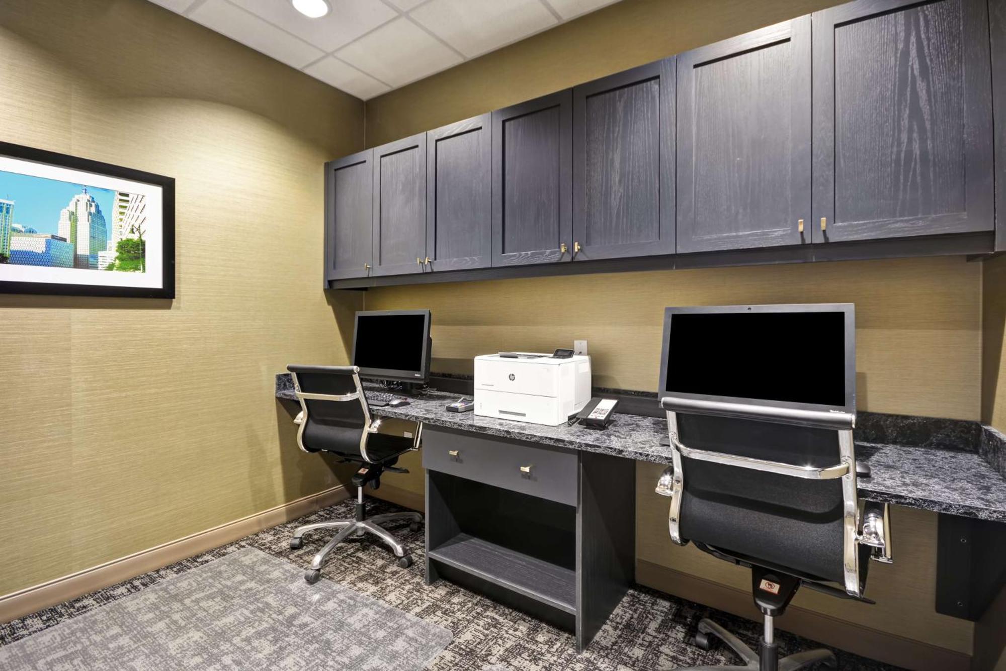 Hampton Inn & Suites Detroit/וורן מראה חיצוני תמונה
