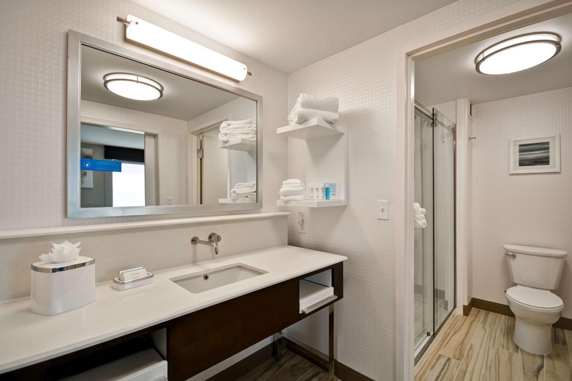 Hampton Inn & Suites Detroit/וורן מראה חיצוני תמונה