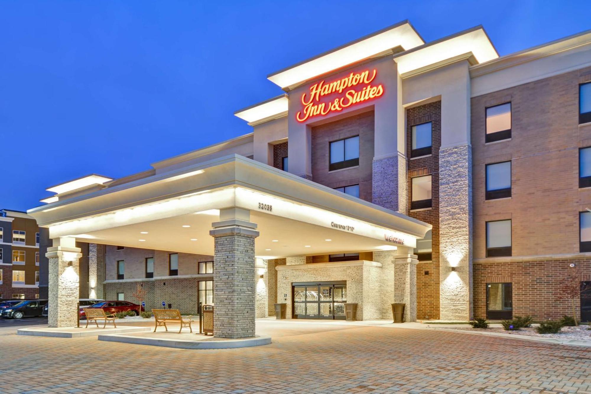 Hampton Inn & Suites Detroit/וורן מראה חיצוני תמונה